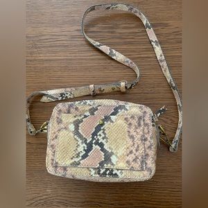 Madewell Camera Bag NWT